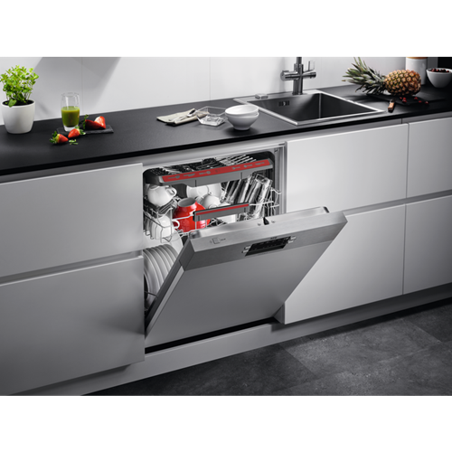 Masina De Spalat Vase Incorporabila AEG FES5396XZM, SatelliteClean, SensorLogic, Inverter, 14 Seturi, D, Inox, 60 Cm