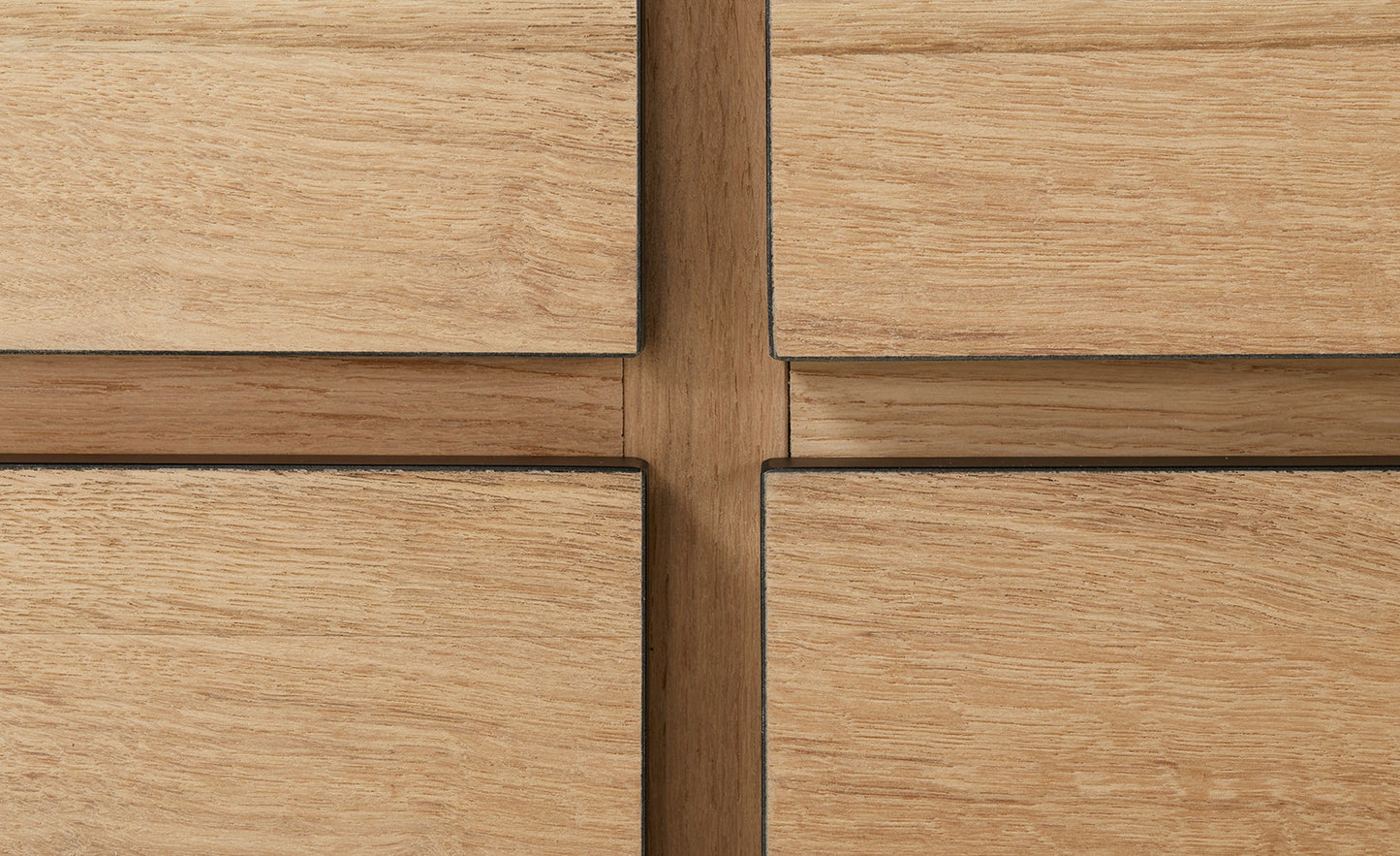 Pantofar Cu 4 Usi Si 2 Sertare Reno, Furnir Din Lemn Masiv, Smoked Oak,108 Cm