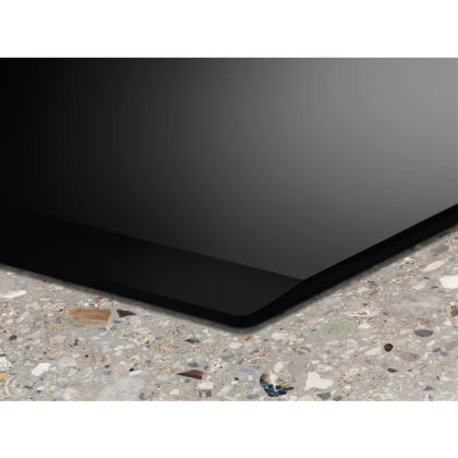 Plită Cu Hota Integrata ComboHob Electrolux KCC85450, FlexiBridge, Negru, 83 x 51,5 Cm