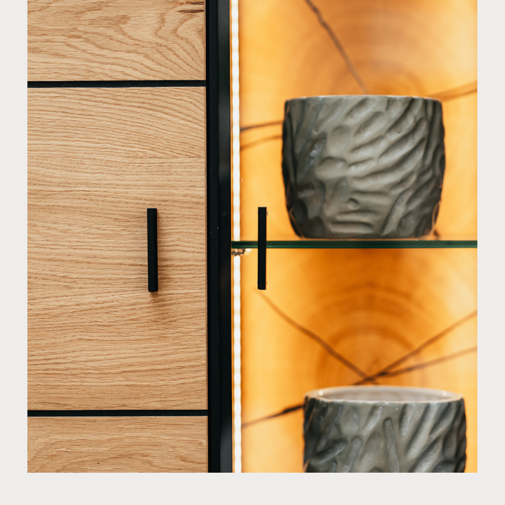 Vitrina Urbano Oak Cu 2 Usi, Stejar Rustic Si Negru, 85 Cm